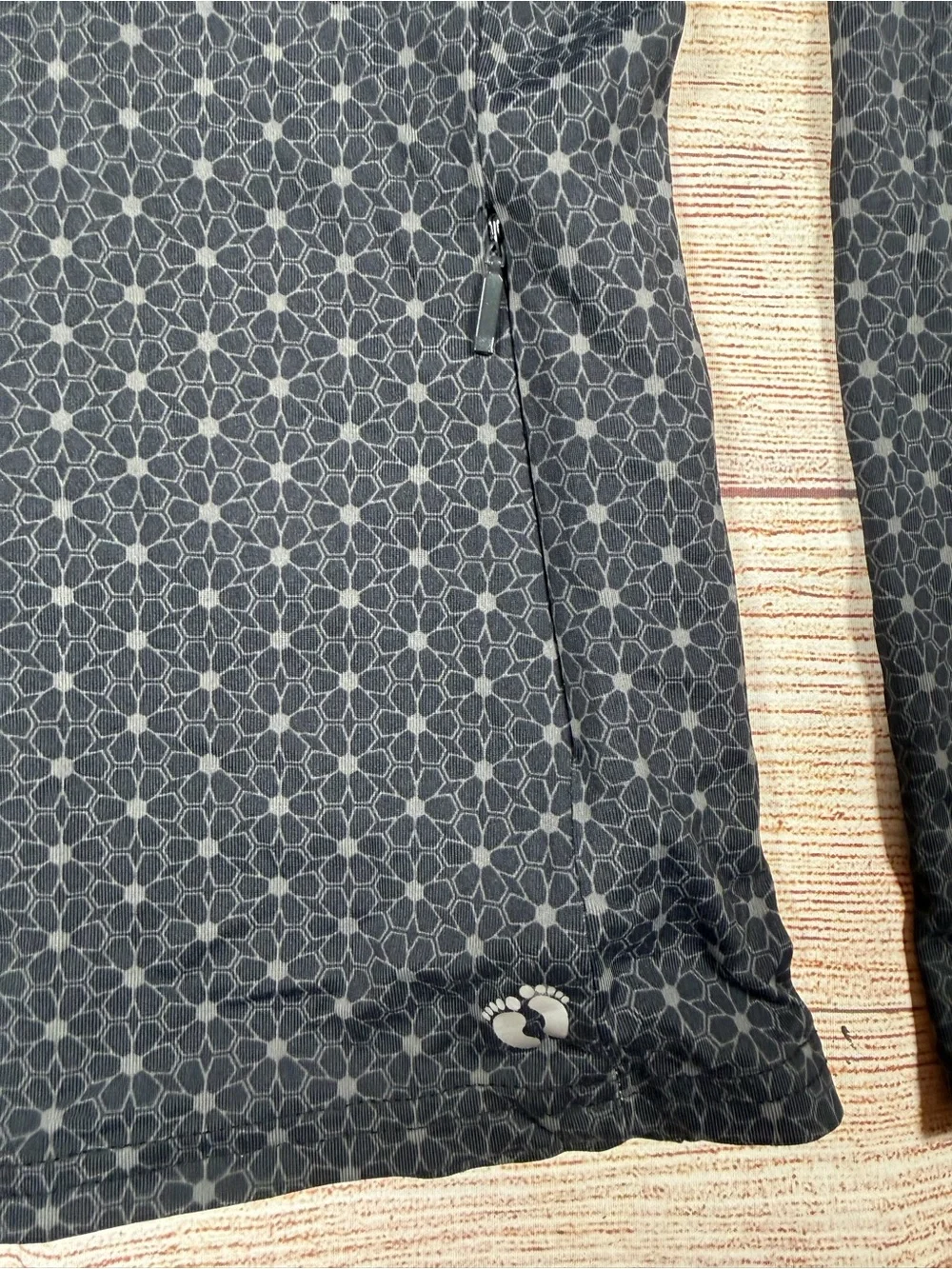 Hang Ten Black Long-Sleeve Swim‎ Rashguard Coverup with UPF Protection